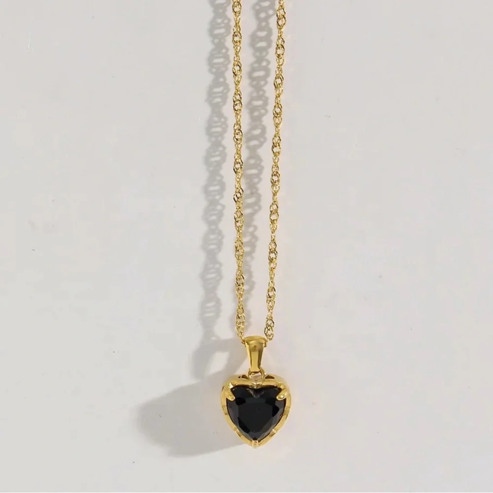 New 18K Gold Choker Pendant Necklace, nice Necklace, cute Necklace - Picture 7 of 8